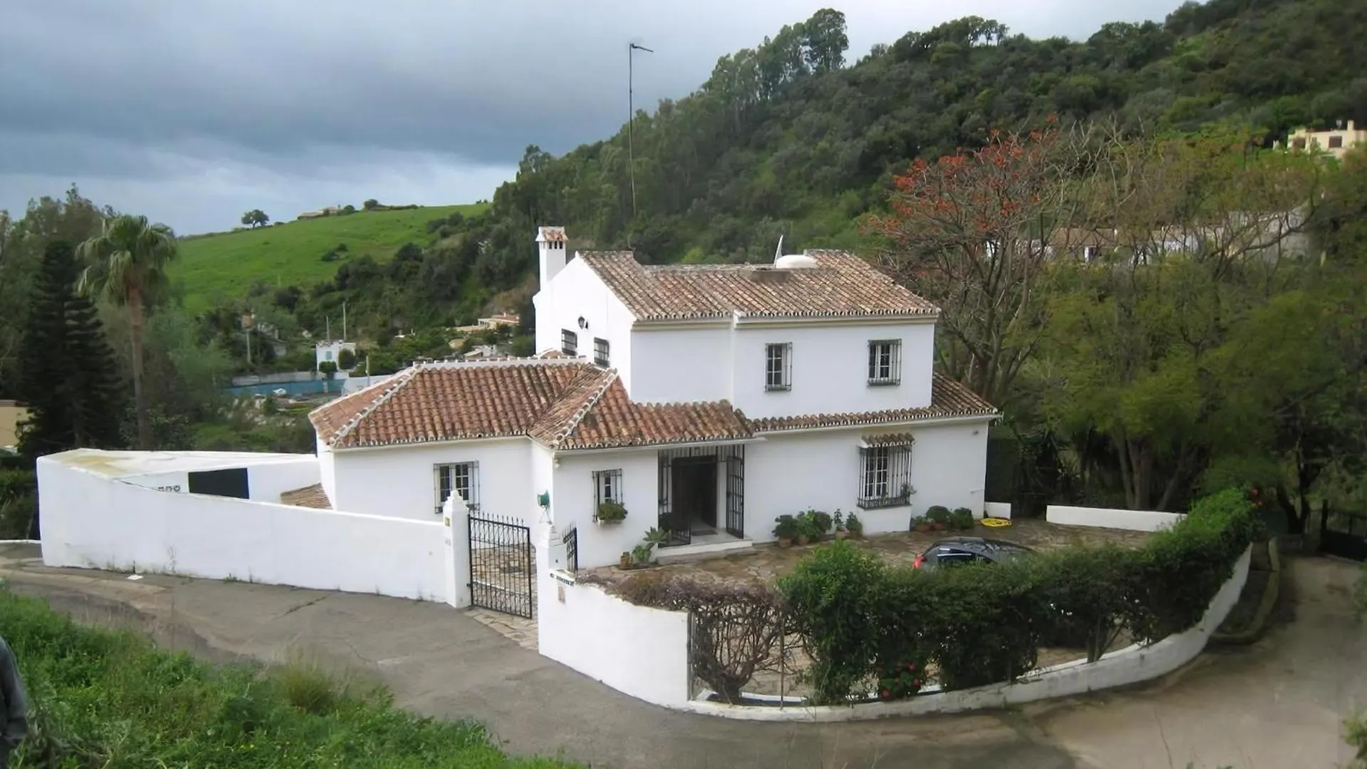 Villa La Recalada Mit Privatpool Estepona