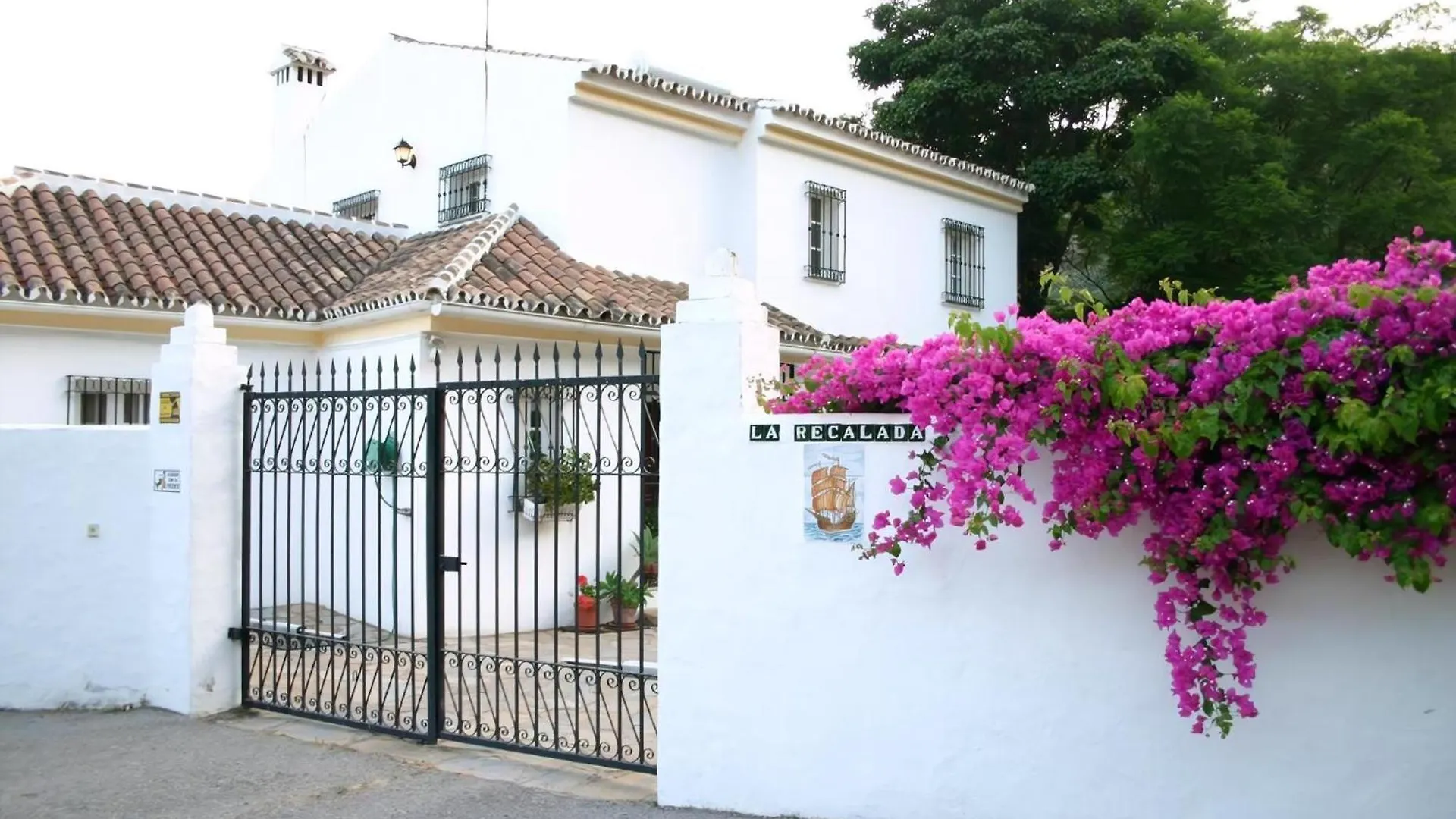 Villa La Recalada Mit Privatpool Estepona