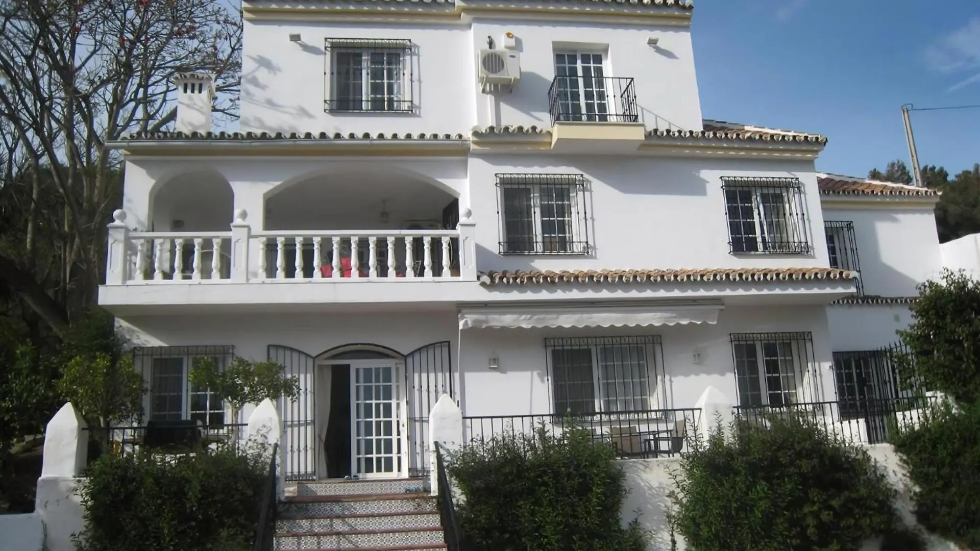 Villa La Recalada Mit Privatpool Estepona Holiday home